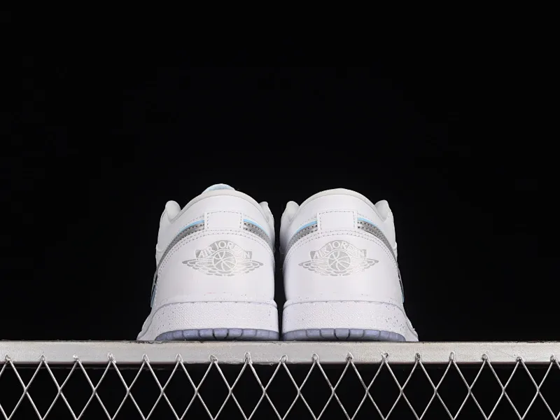All categories Air Jordan Jordan series basketball shoes Air Jordan 1 Low G version pure original Air Jordan 1 Low "Dare To Fly" AJ1 Joe 1 silver cultural low-top casual sneakers FB1874-101